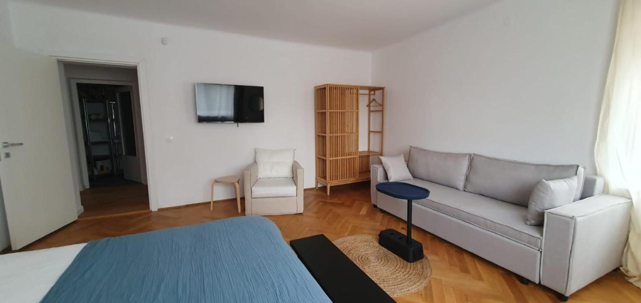 The Pines Serviced Apartments Brașov Exterior foto