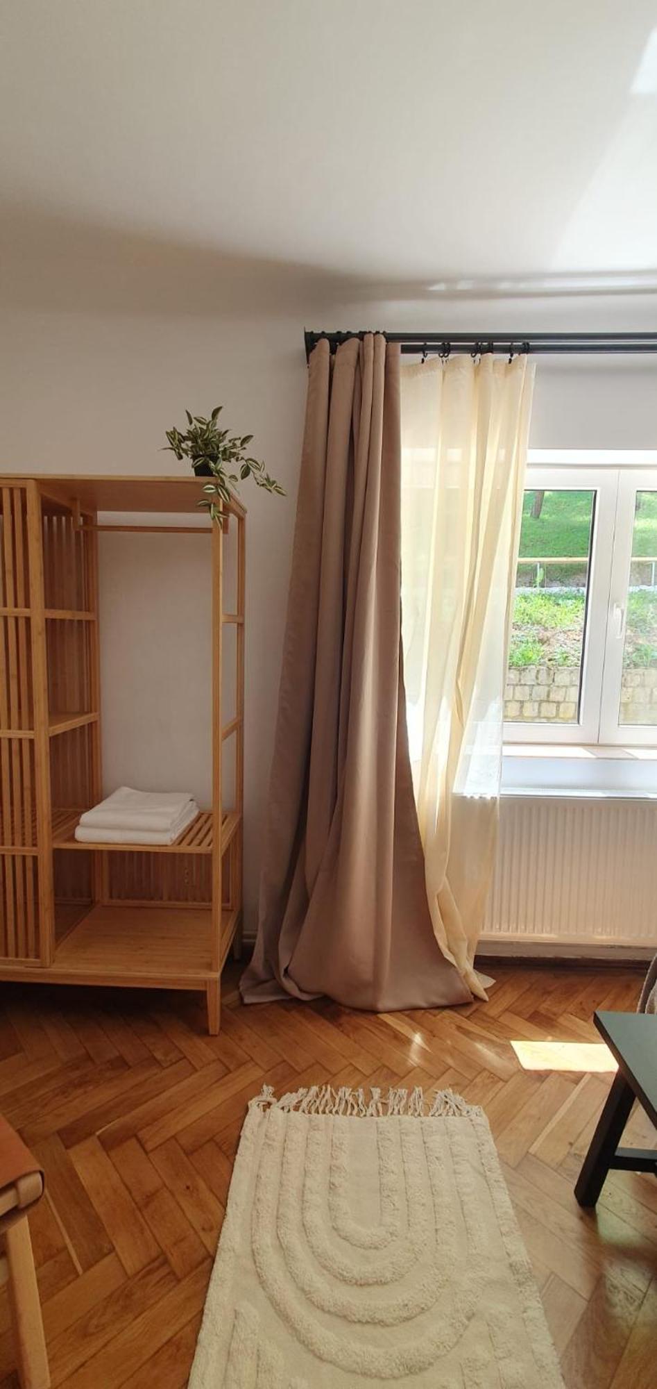The Pines Serviced Apartments Brașov Exterior foto